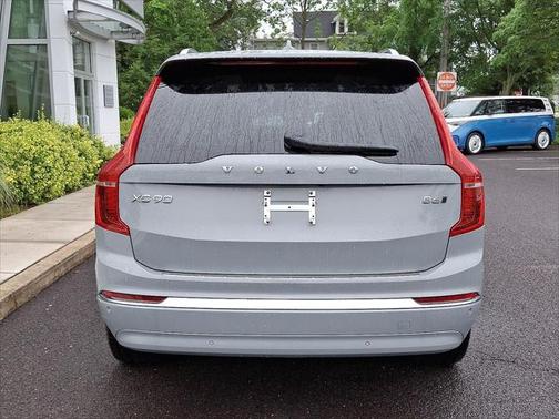 2025 Volvo XC90 B6 Ultra