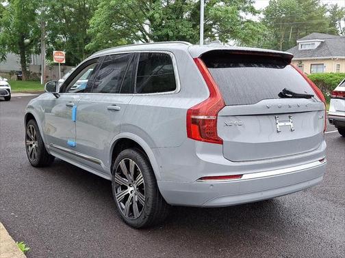 2025 Volvo XC90 B6 Ultra