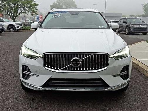 2023 Volvo XC60 Plus