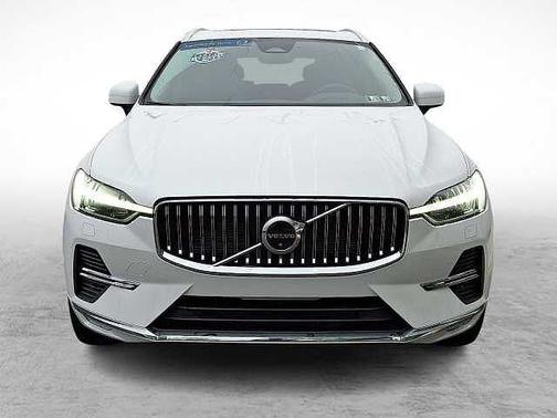 2023 Volvo XC60 Plus