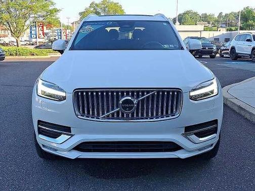 2024 Volvo XC90 Plus