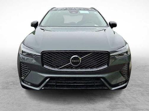 2026 Volvo XC60 Core