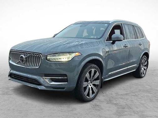2023 Volvo XC90 Plus