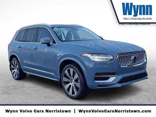 2023 Volvo XC90 Plus