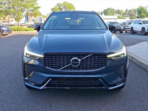2025 Volvo XC60 B5 Core