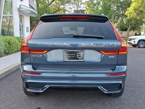 2025 Volvo XC60 B5 Core