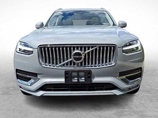 2024 Volvo XC90 Core