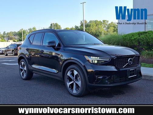 2026 Volvo XC40 B5 Plus