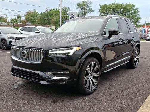 2025 Volvo XC90 B6 Plus 6-Seater