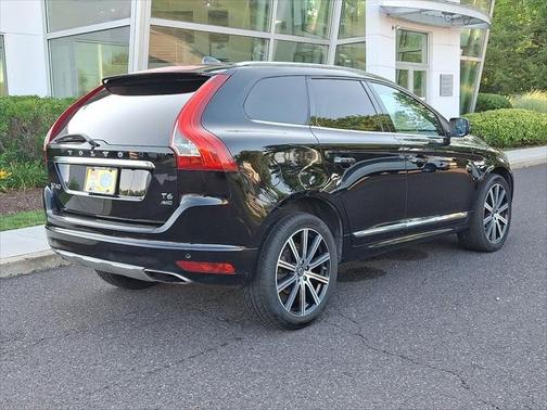 2015 Volvo XC60 T6 Premier Plus