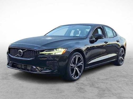 2023 Volvo S60 Plus