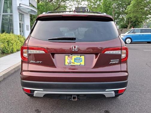 2019 Honda Pilot Touring 8-Passenger