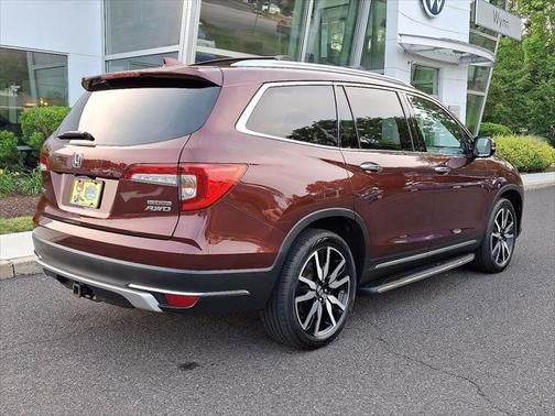 2019 Honda Pilot Touring 8-Passenger