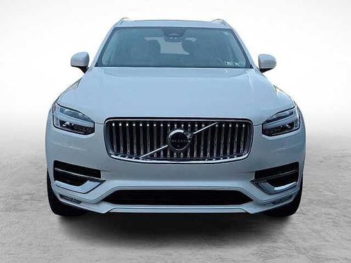 2024 Volvo XC90 Plus