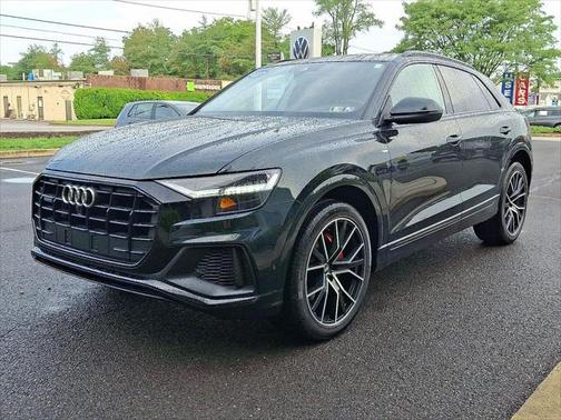 2021 Audi Q8 55 Premium Plus