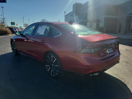 2025 Honda Accord Hybrid 