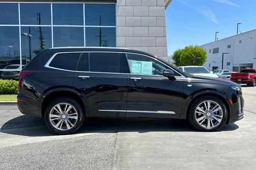 2024 Cadillac XT6 Premium Luxury FWD