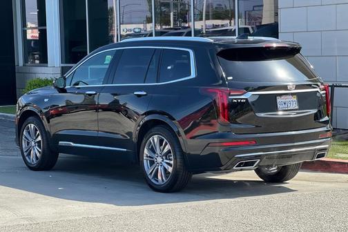 2024 Cadillac XT6 Premium Luxury FWD