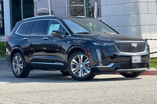 2024 Cadillac XT6 Premium Luxury FWD
