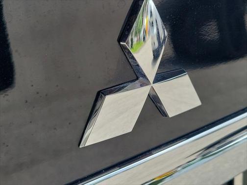 2024 Mitsubishi Mirage G4 LE