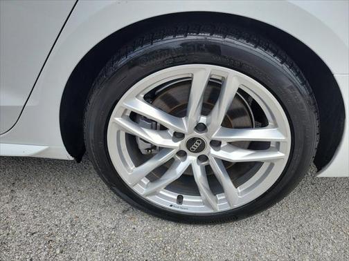 2023 Audi A4 45 S line Premium Plus