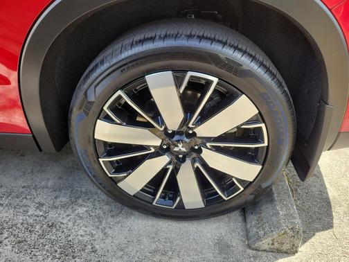 2025 Mitsubishi Outlander SE 2.5 2WD