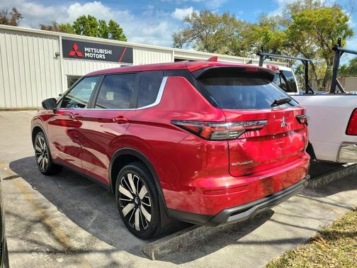 2025 Mitsubishi Outlander SE 2.5 2WD