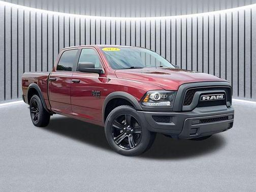 Delmonico Red Pearlcoat 2024 RAM 1500 Classic Warlock Crew Cab 4x2 5'7' Box