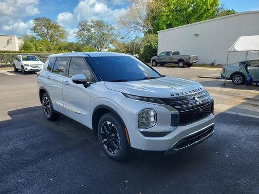 2023 Mitsubishi Outlander ES 2.5 2WD