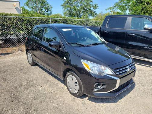2024 Mitsubishi Mirage ES