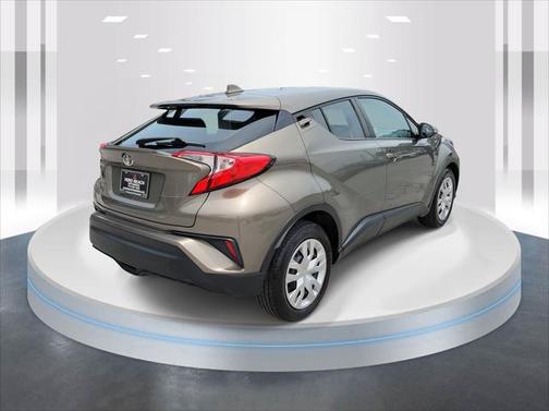 2021 Toyota C-HR LE