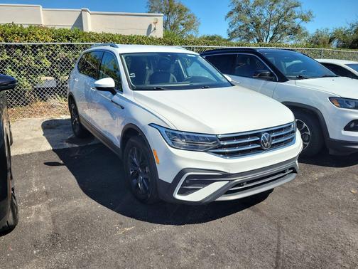 2024 Volkswagen Tiguan 2.0T SE