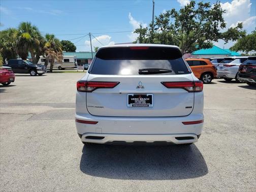2023 Mitsubishi Outlander SE 2.5 S-AWC