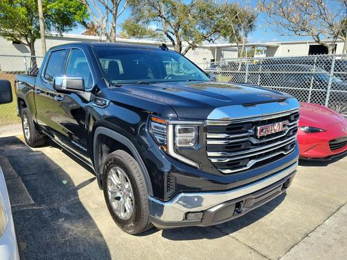 2024 GMC Sierra 1500 SLT
