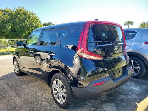 2021 Kia Soul LX
