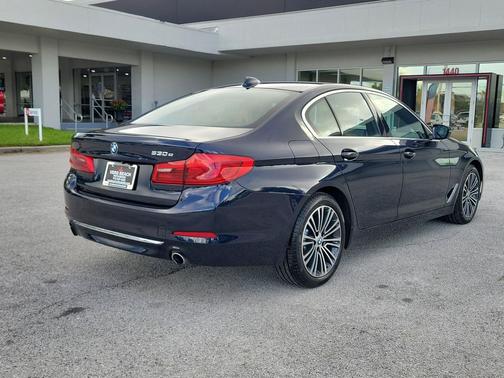2020 BMW 530e xDrive iPerformance