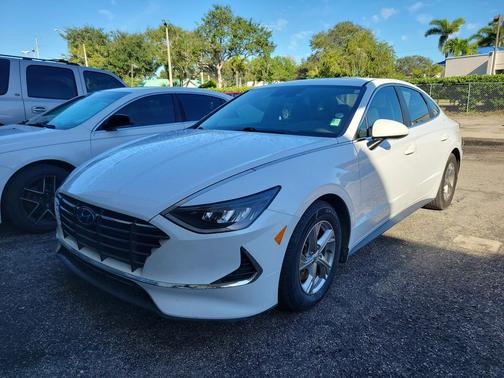 2021 Hyundai SONATA SE