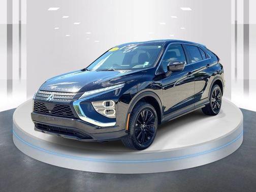 Labrador Black Pearl 2024 Mitsubishi Eclipse Cross LE