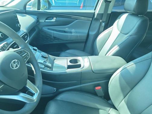 2023 Hyundai SANTA FE SE