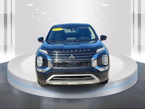 2023 Mitsubishi Outlander SE 2.5 2WD