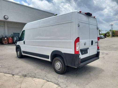2024 RAM ProMaster 2500 Tradesman