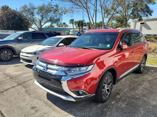 2017 Mitsubishi Outlander SEL