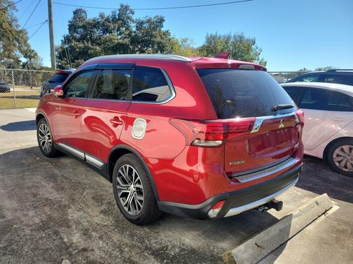 2017 Mitsubishi Outlander SEL