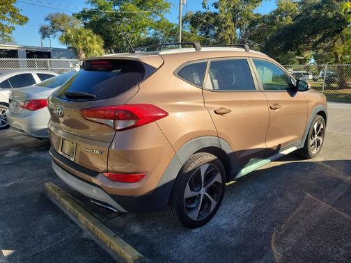 2017 Hyundai TUCSON Sport