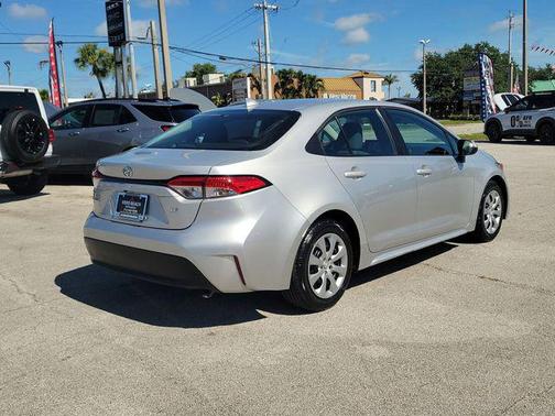 Classic Silver Metallic 2023 Toyota Corolla LE