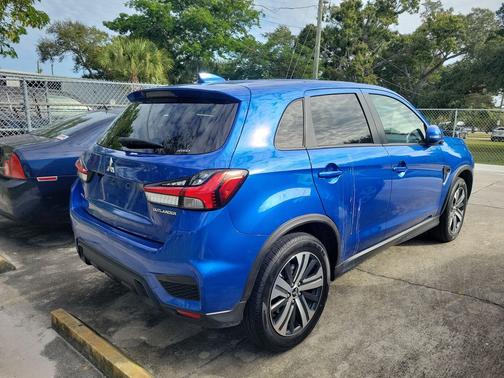 2024 Mitsubishi Outlander Sport SE