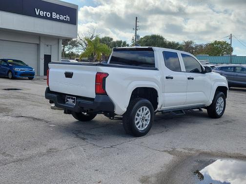 2025 Toyota Tacoma SR