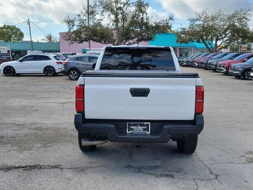 2025 Toyota Tacoma SR