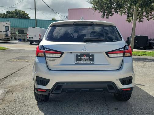 2023 Mitsubishi Outlander Sport 2.0 S