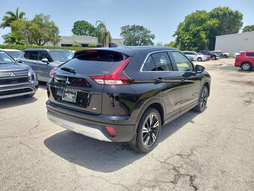 2025 Mitsubishi Eclipse Cross SE